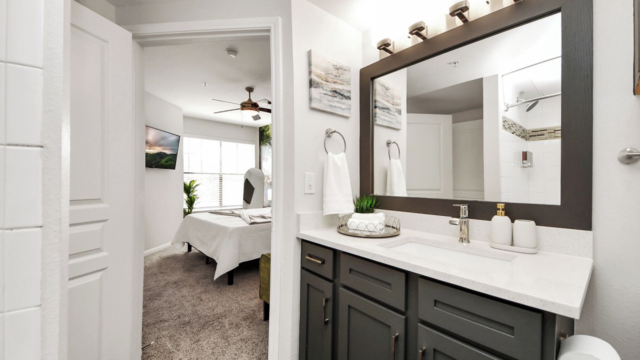 Photo of Bathroom in South Central Houston