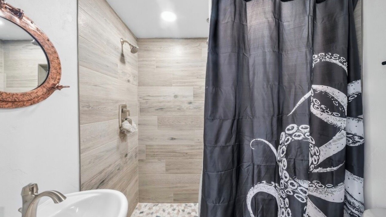 Photo of Bathroom in South Daytona