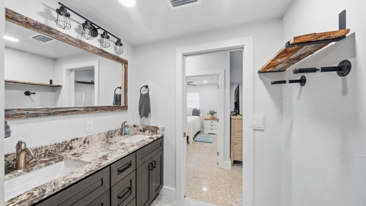 Photo of Bathroom in South Daytona