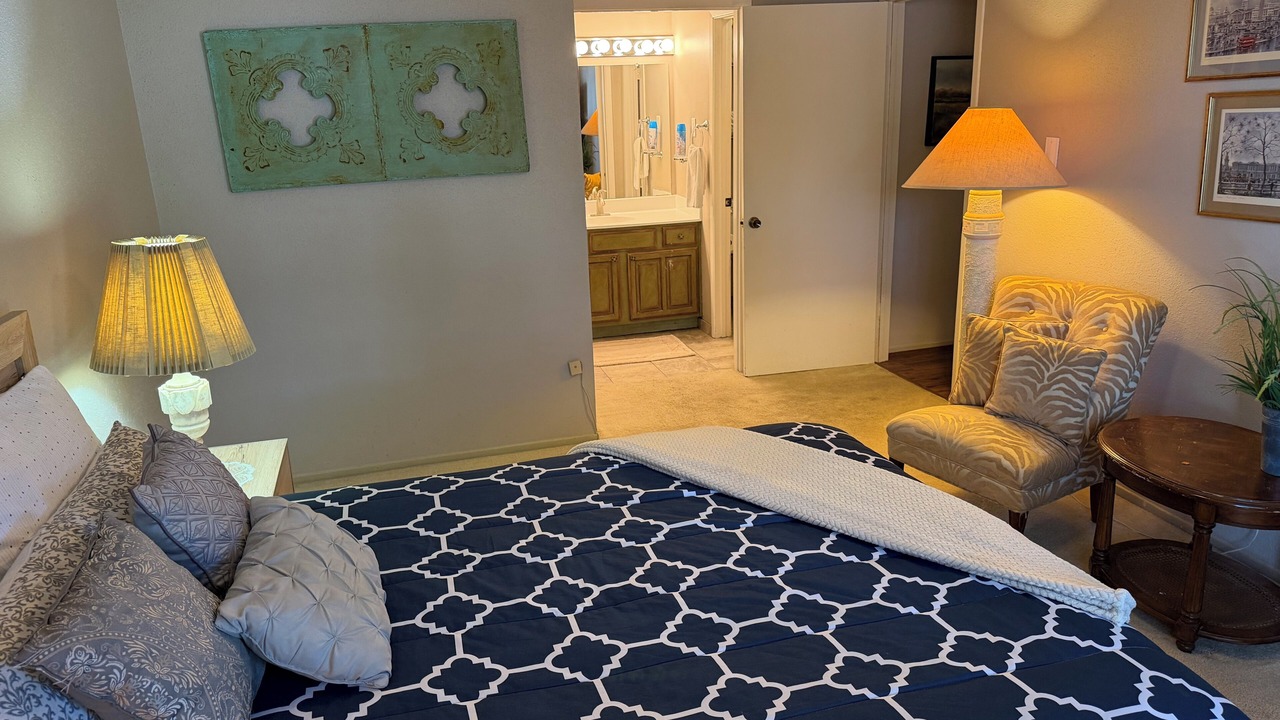 Photo of Bedroom in Braeswood Place