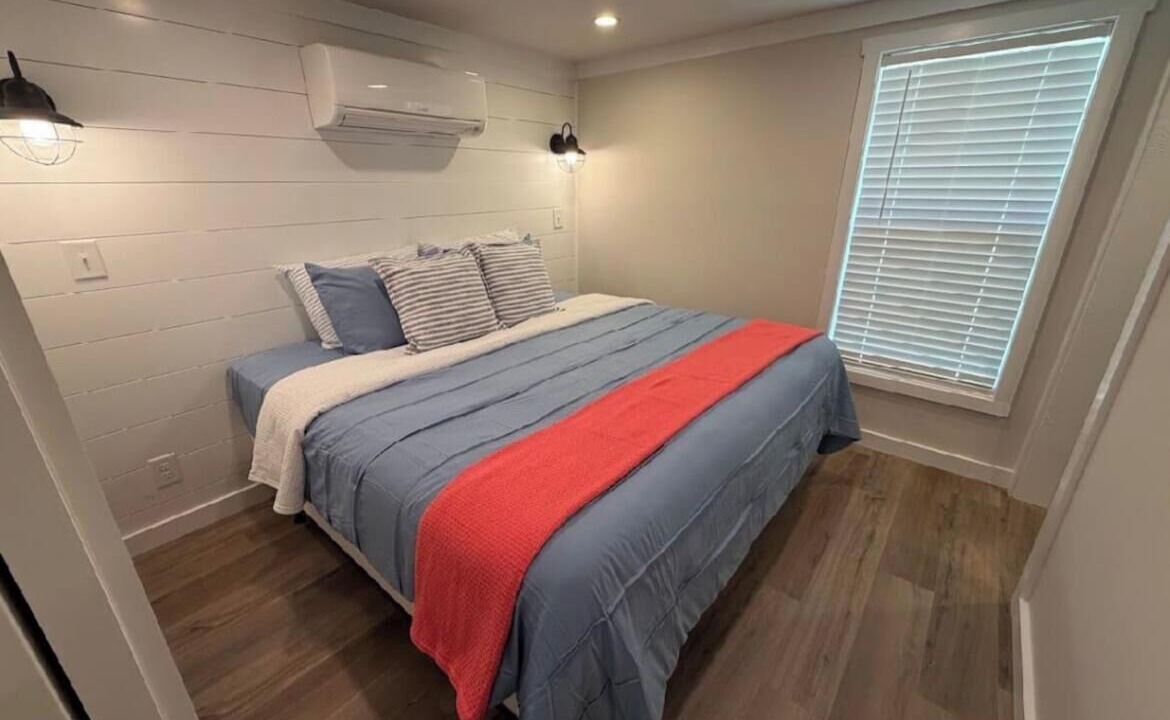 Photo of Bedroom in Vicksburg