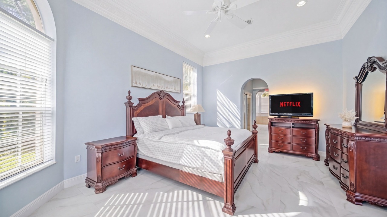 Photo of Bedroom in Coconut Creek