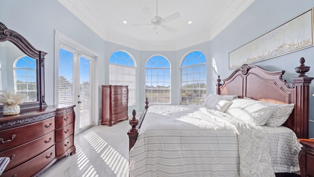 Photo of Bedroom in Coconut Creek
