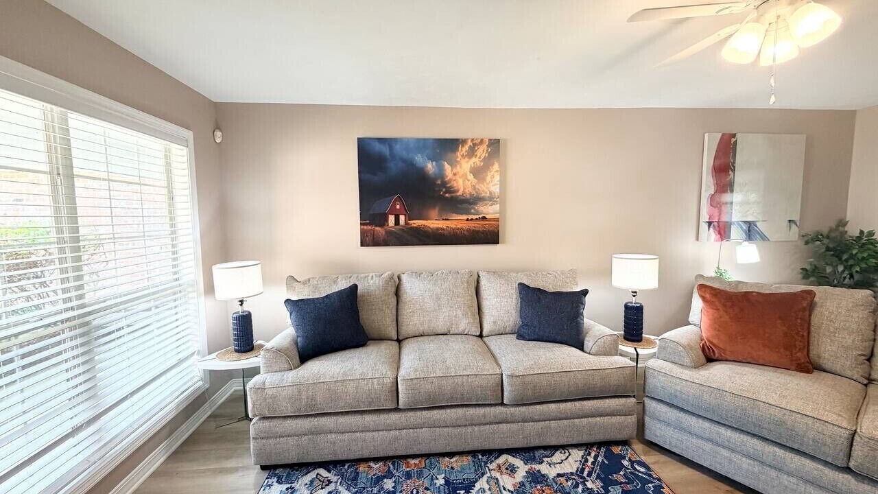 Photo of Livingroom in Hammond
