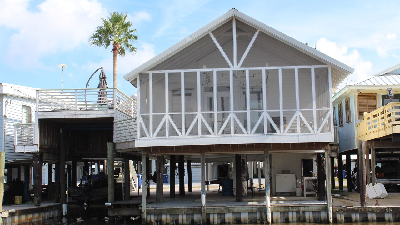 Photo of Outdoor in Cypremort Point