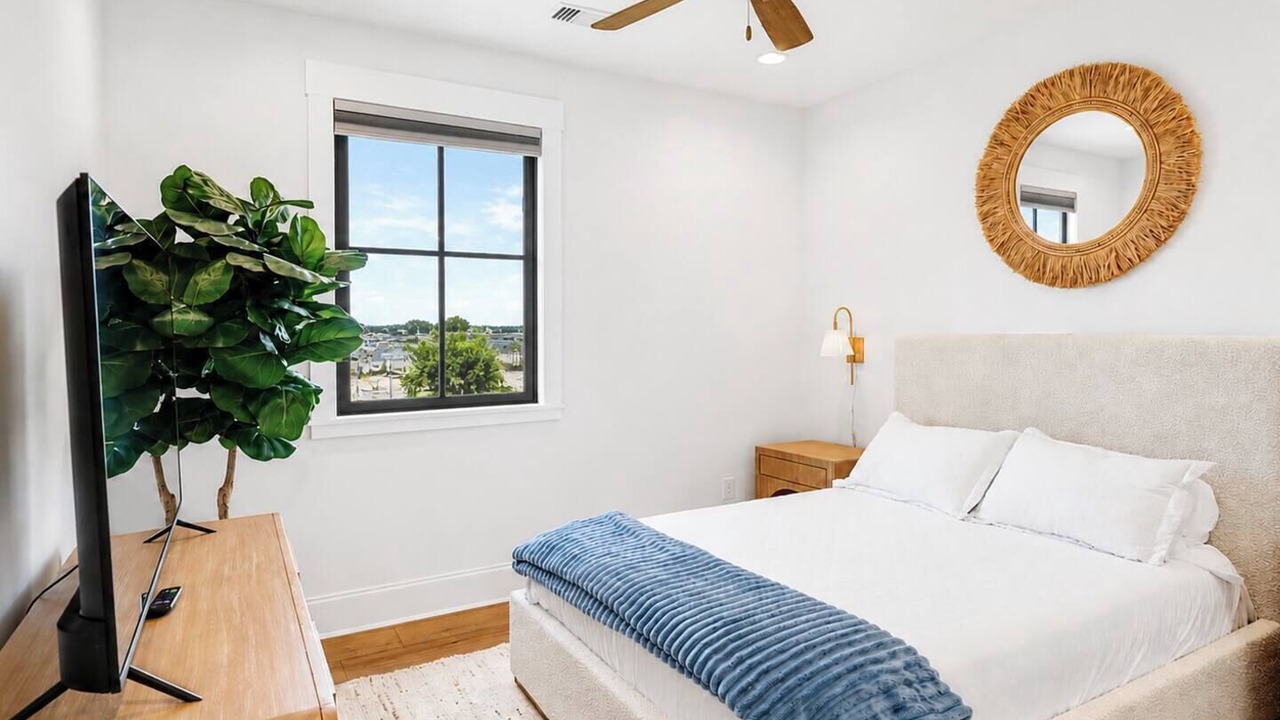 Photo of Bedroom in Waveland