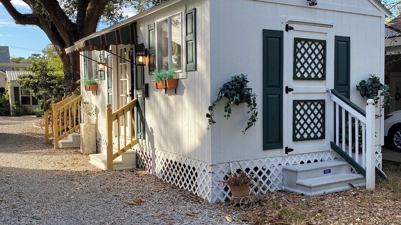 Photo of Outdoor in Abbeville
