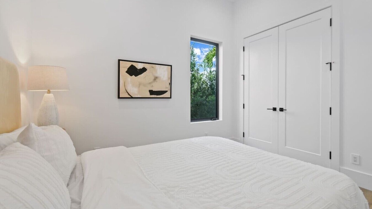 Photo of Bedroom in Florida North Atlantic Coast