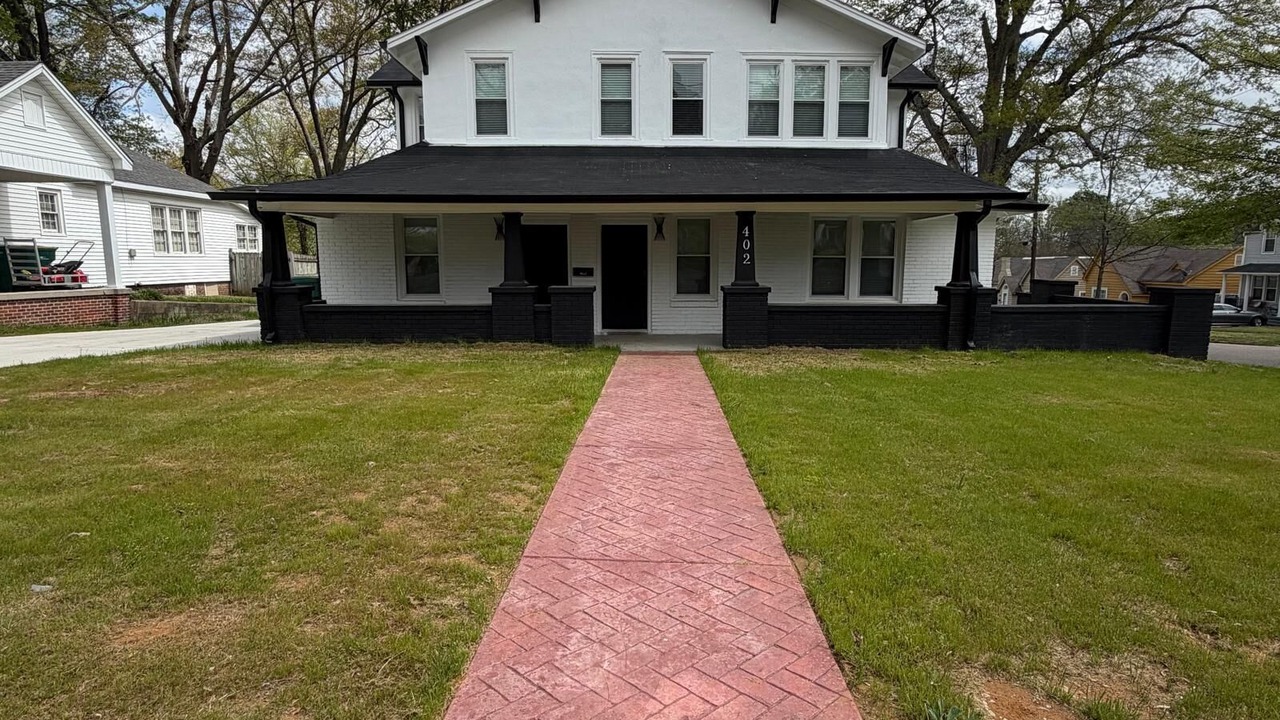 Photo of Outdoor in Tupelo