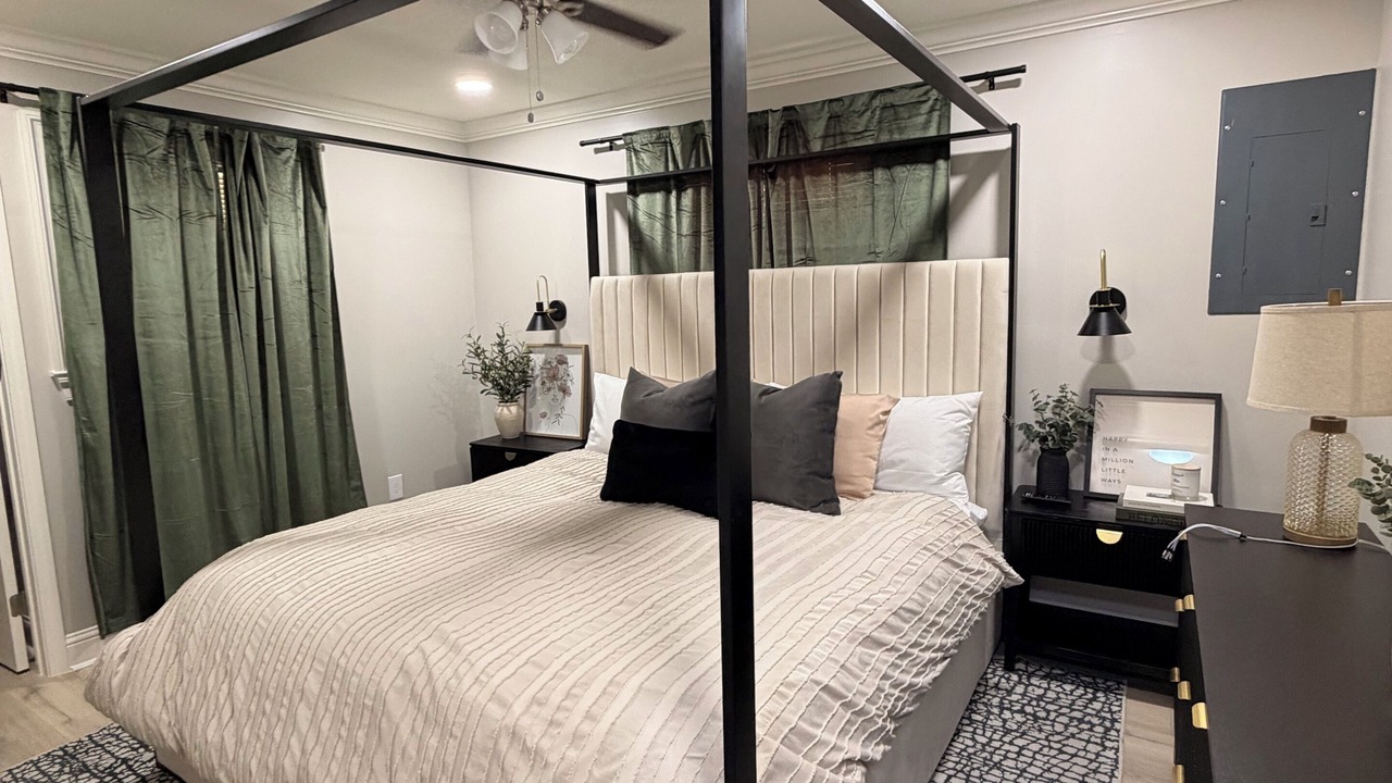 Photo of Bedroom in Scott