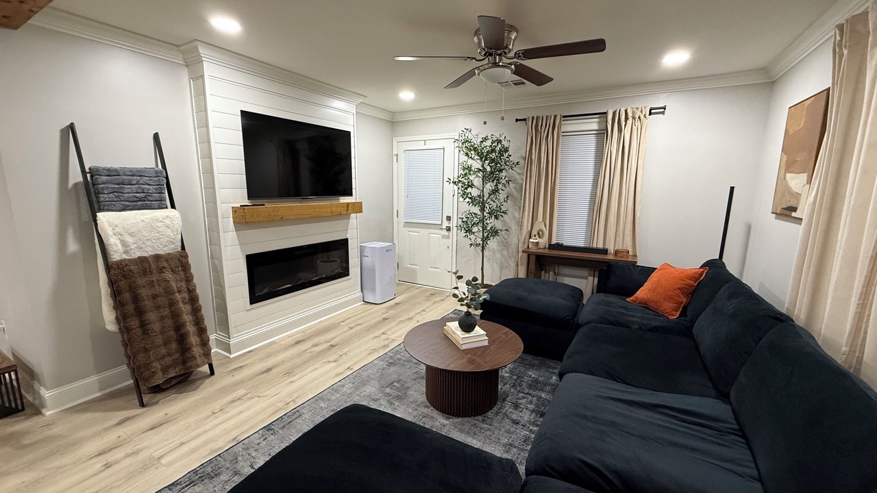 Photo of Livingroom in Scott