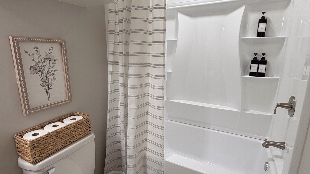 Photo of Bathroom in Scott