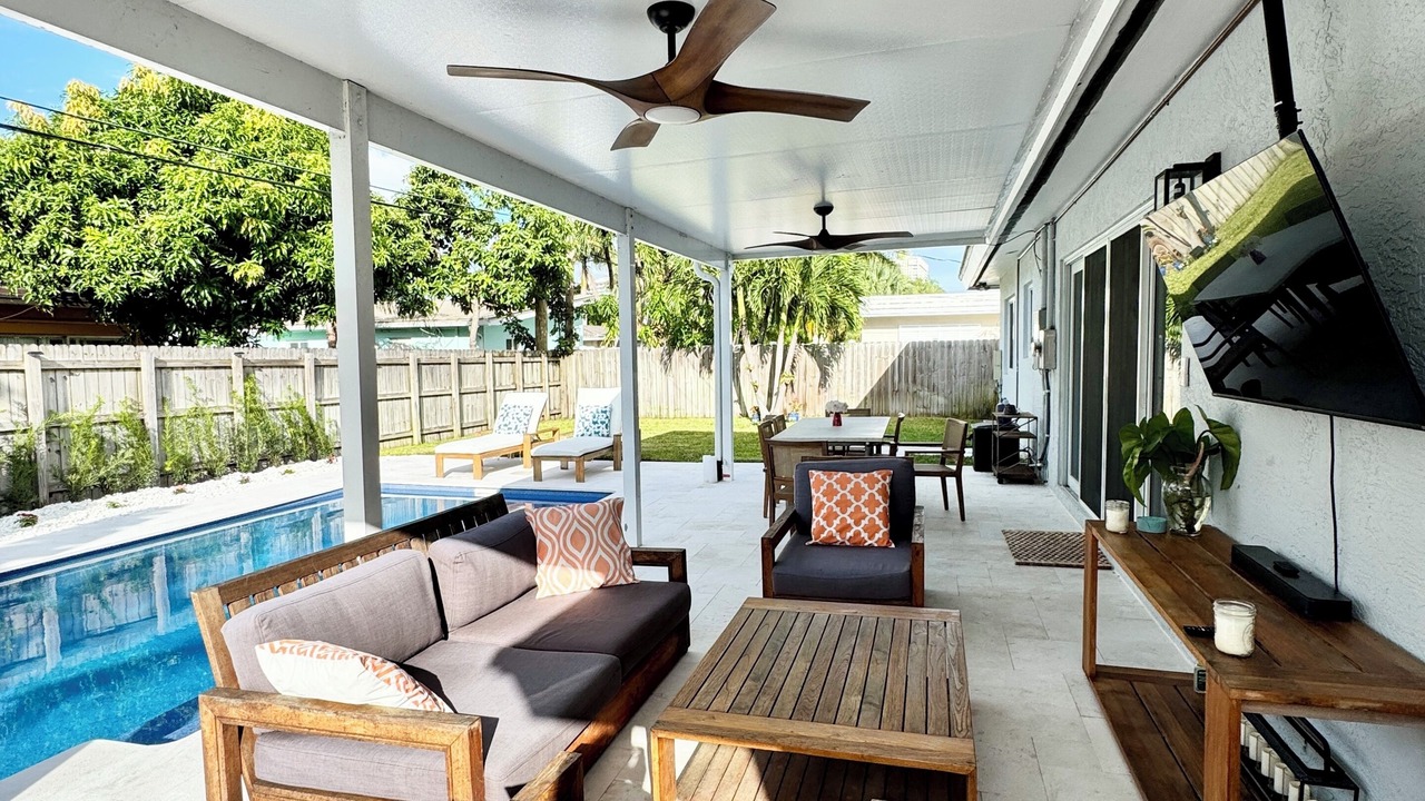 Photo of Patio Balcony in Santa Barbara Estates