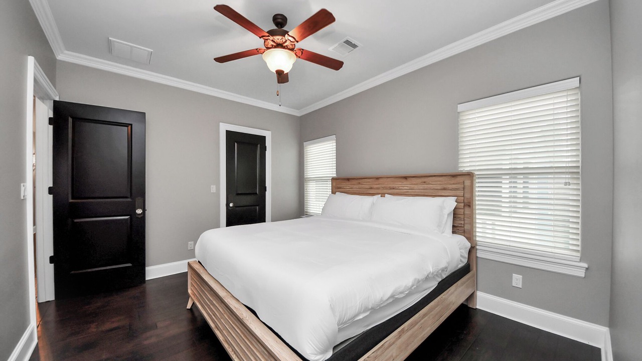 Photo of Bedroom in Greater Heights