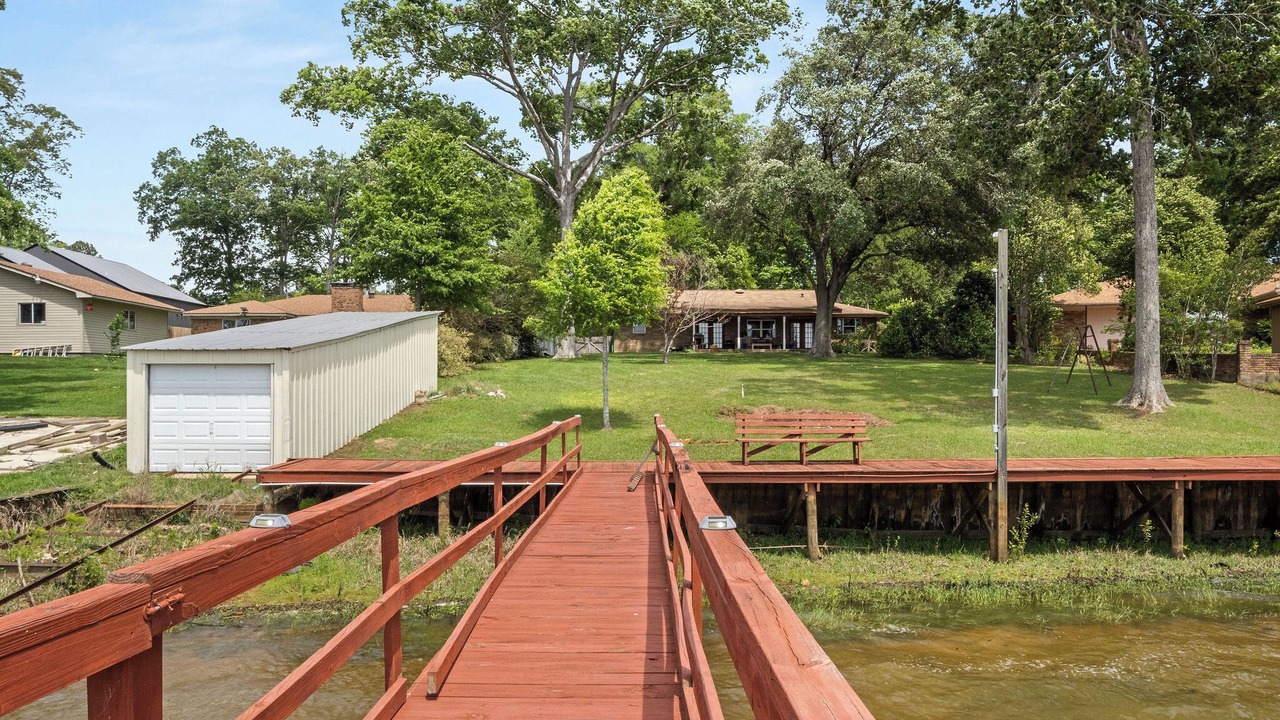 Photo of Outdoor in Hemphill