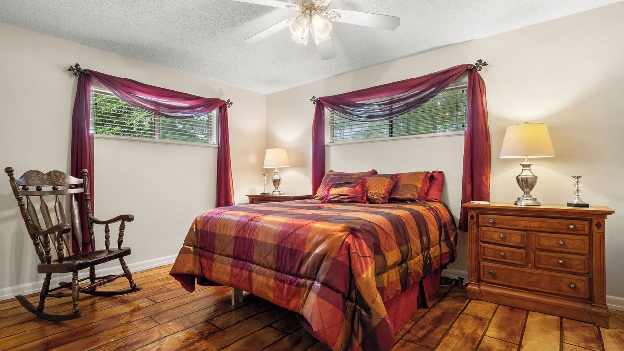 Photo of Bedroom in Hemphill