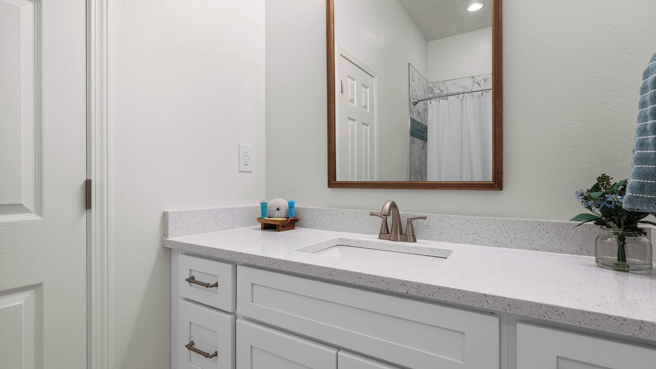 Photo of Bathroom in Dauphin Island