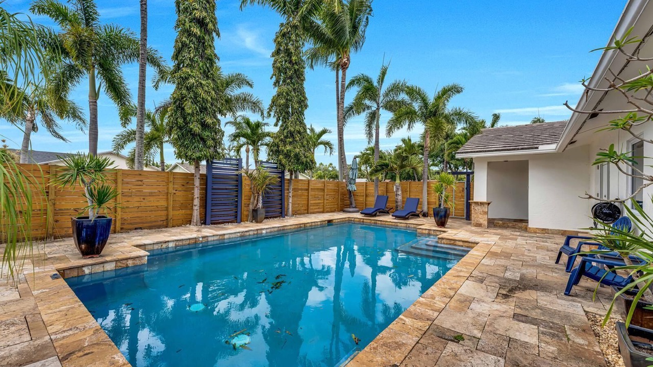 Photo of Outdoor in Palm Aire Village East