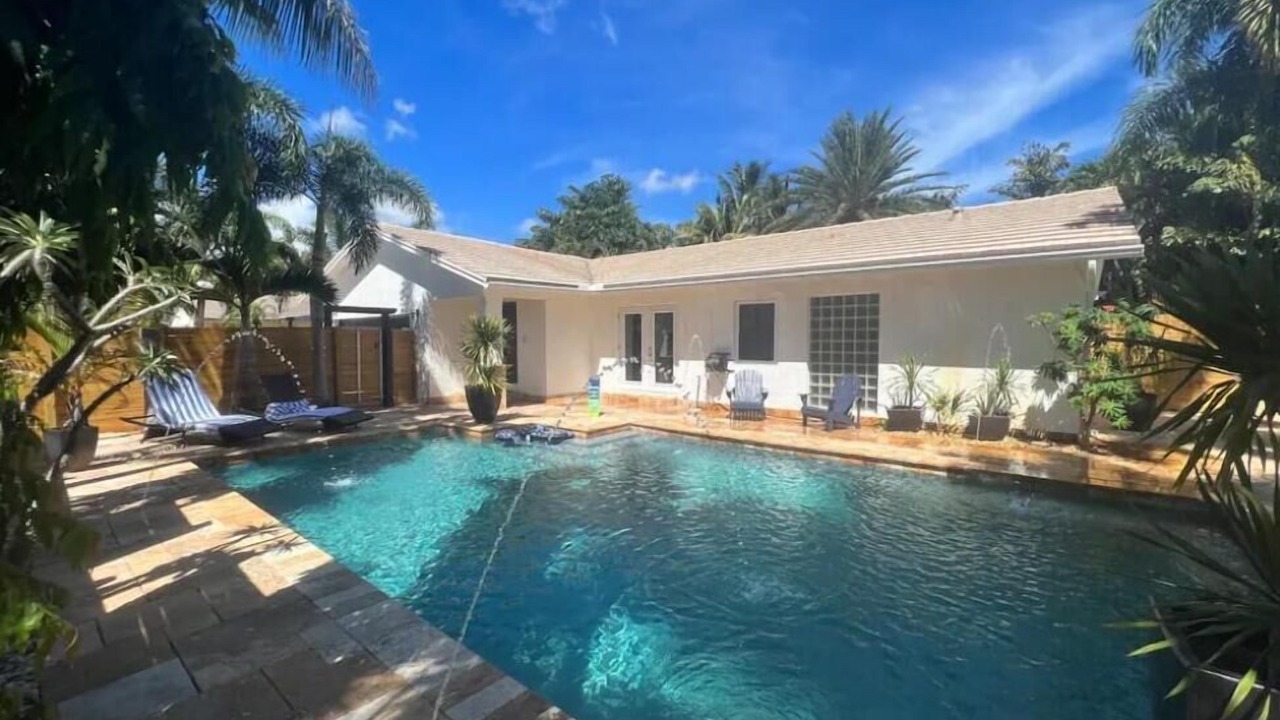 Photo of Outdoor in Palm Aire Village East