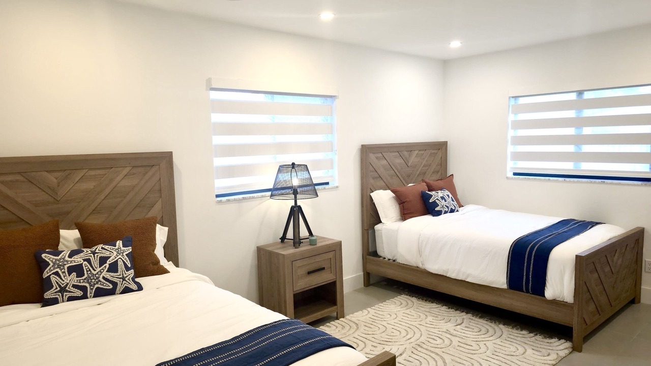 Photo of Bedroom in Coral Springs