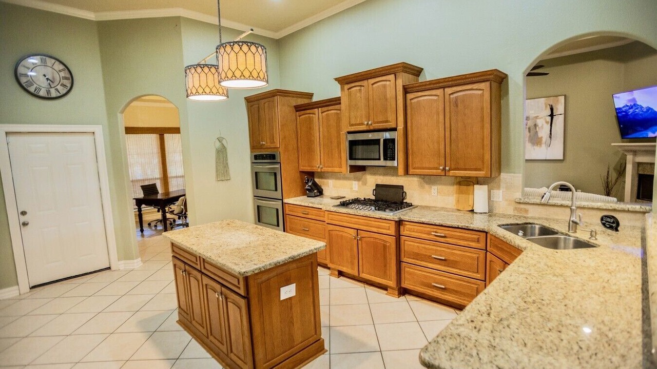 Photo of Kitchen in Orange