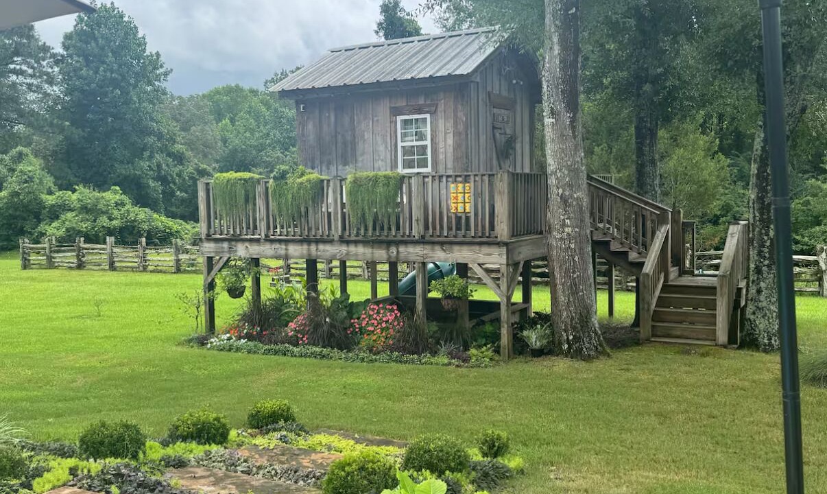 Photo of Outdoor in Troy