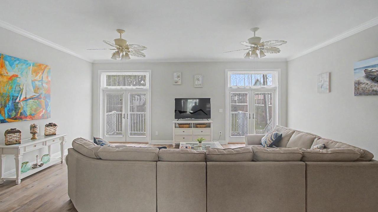 Photo of Livingroom in Mississippi City