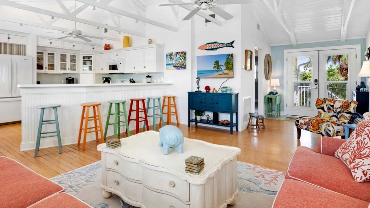 Photo of Livingroom in Captiva