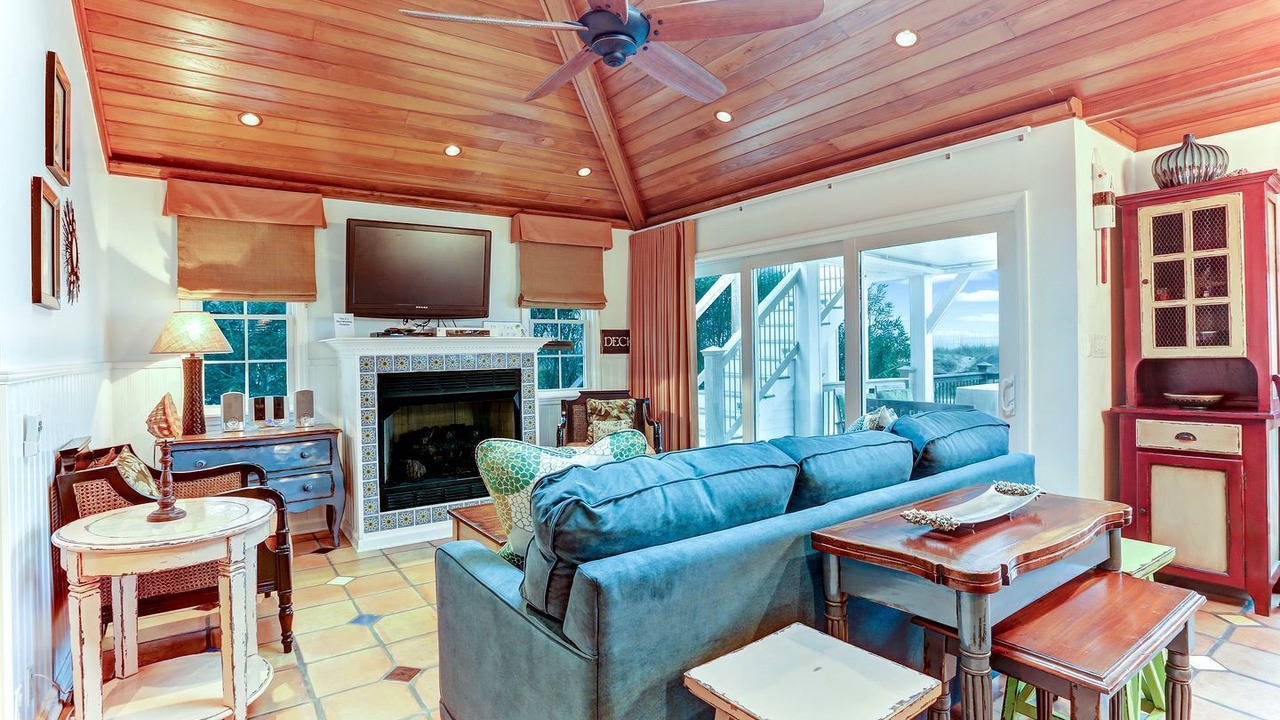 Photo of Livingroom in Fernandina Beach