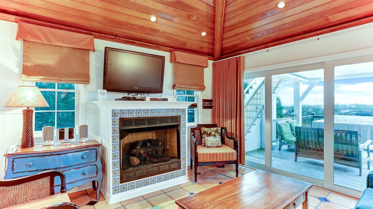 Photo of Livingroom in Fernandina Beach