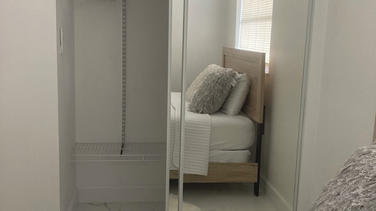 Photo of Bedroom in Oldsmar