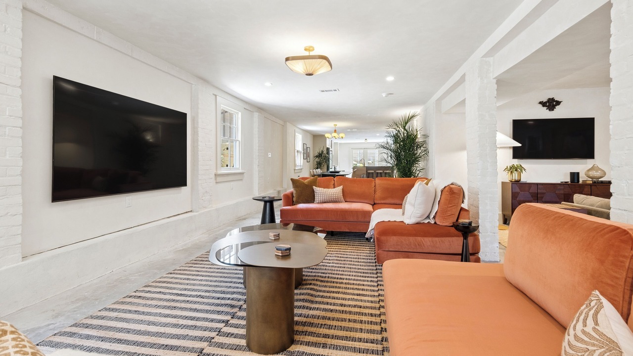 Photo of Livingroom in Bywater
