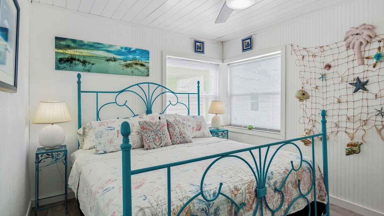Photo of Bedroom in Belleair Beach