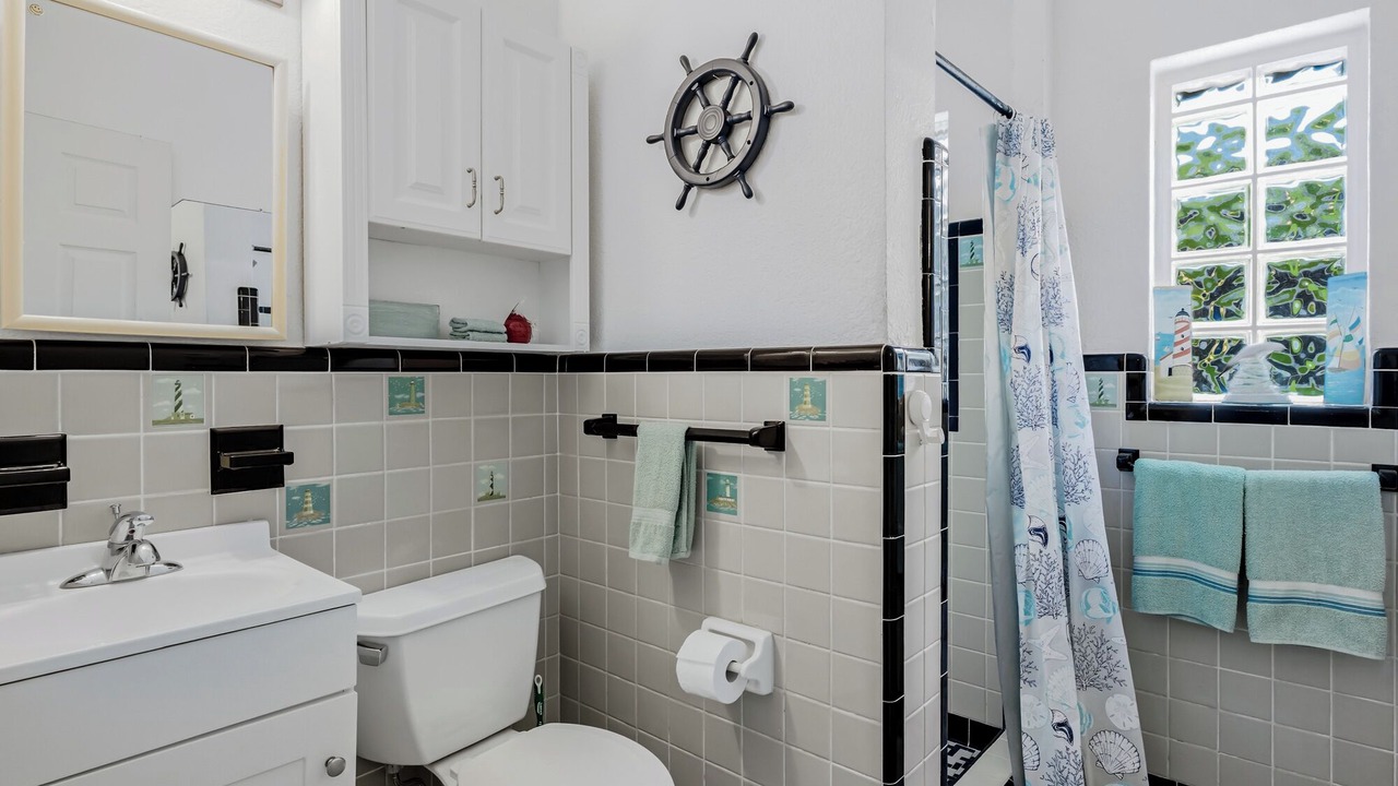 Photo of Bathroom in Belleair Beach