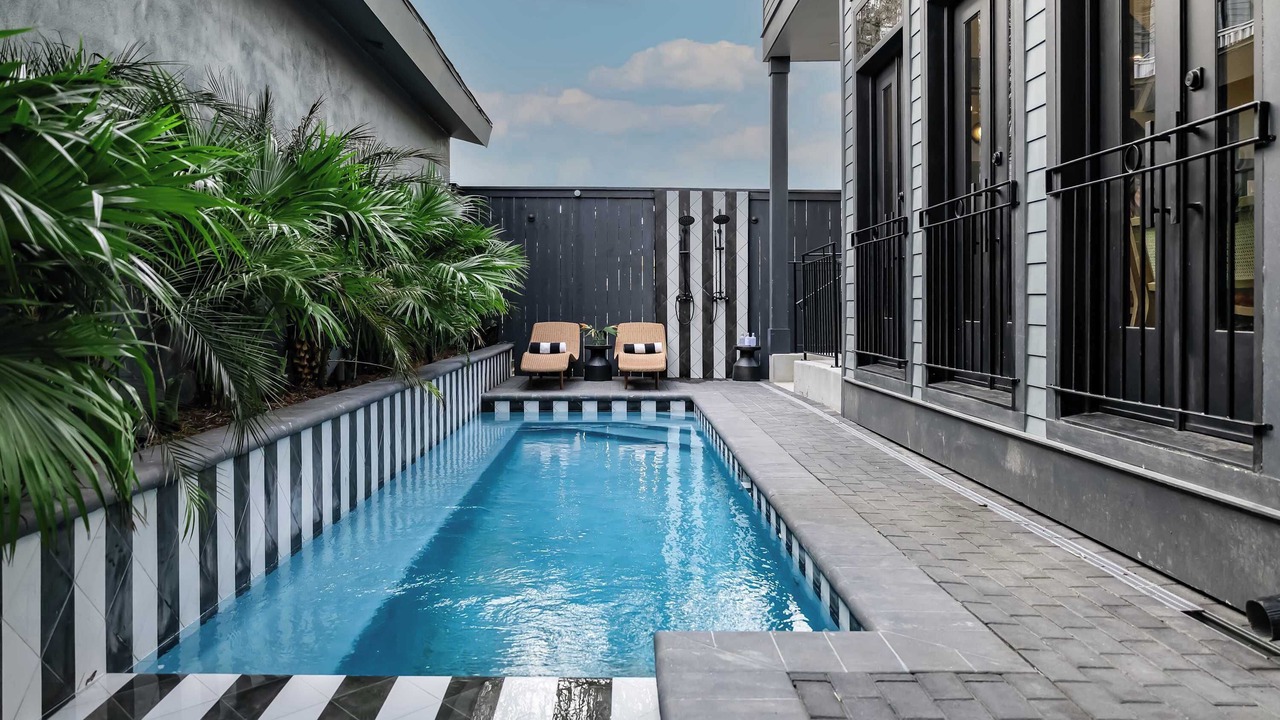 Photo of Outdoor in Lower Garden District