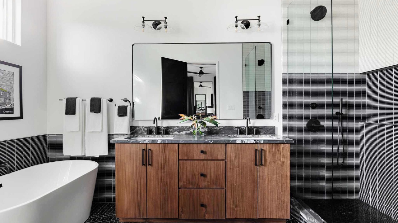 Photo of Bathroom in Lower Garden District