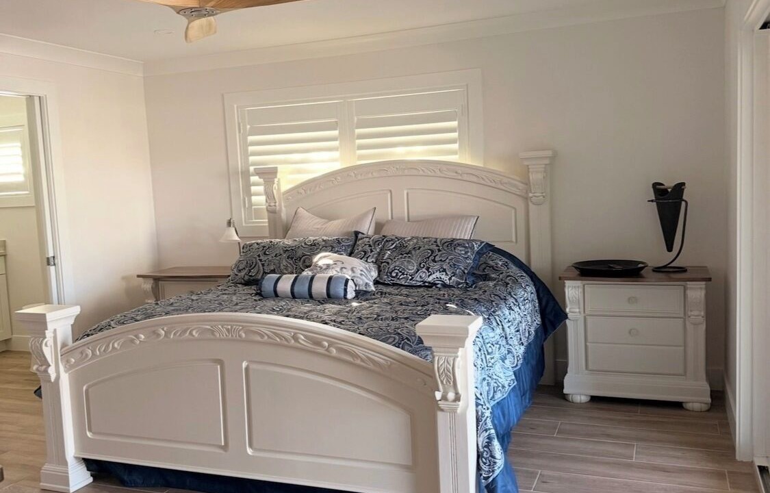 Photo of Bedroom in Town and River