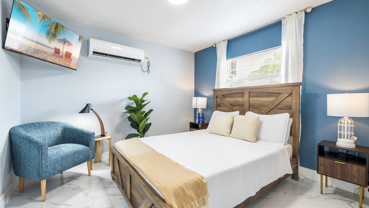 Photo of Bedroom in Limona Improvement