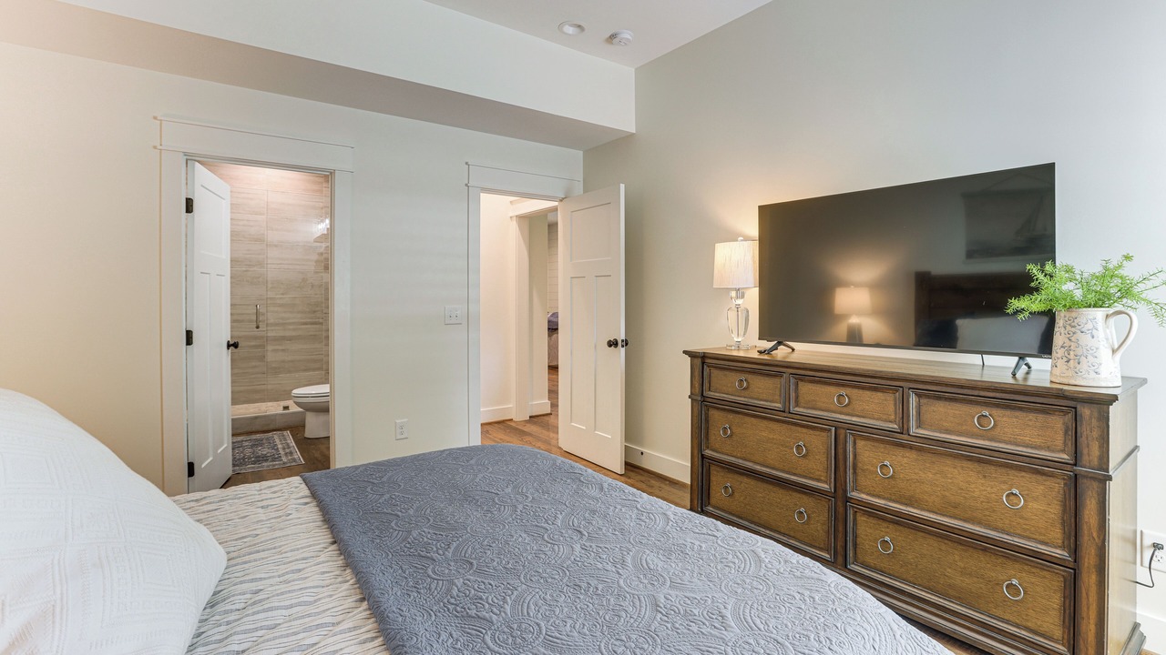 Photo of Bedroom in Shelby