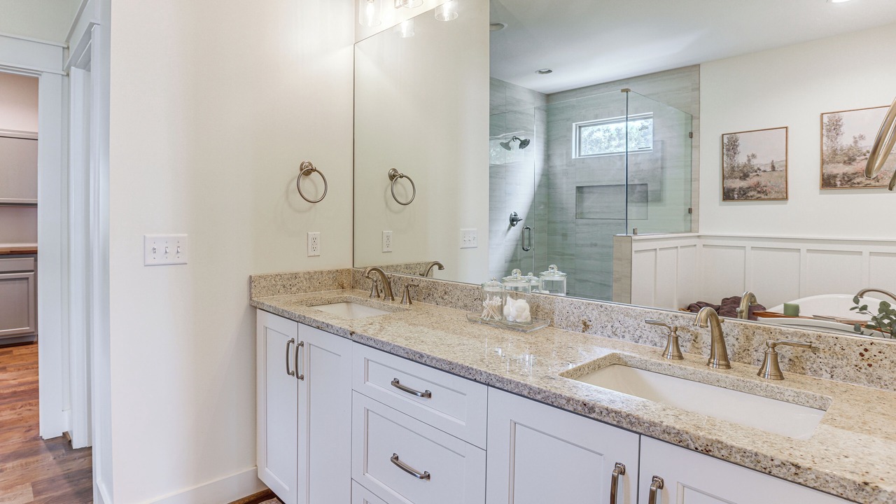 Photo of Bathroom in Shelby