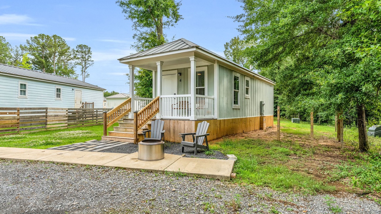 Photo of Outdoor in Starkville