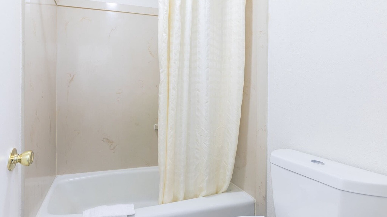 Photo of Bathroom in DeRidder