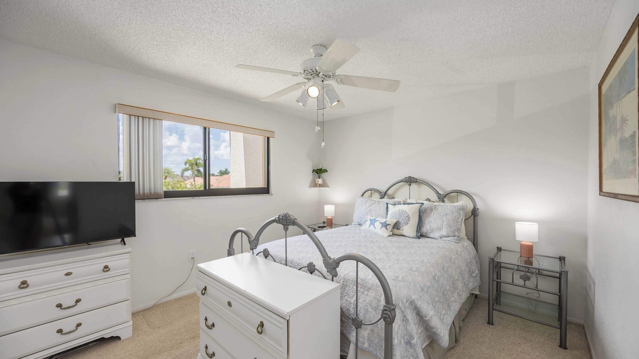 Photo of Bedroom in Burnt Store Marina
