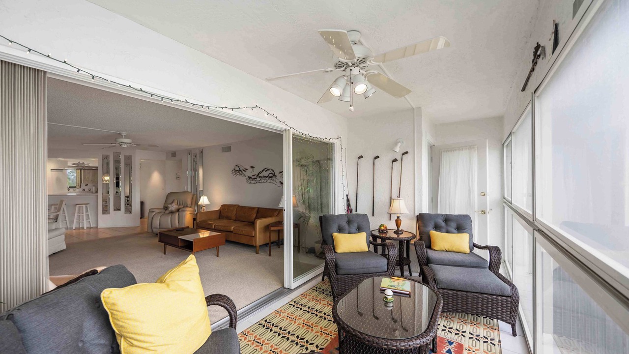 Photo of Livingroom in Burnt Store Marina