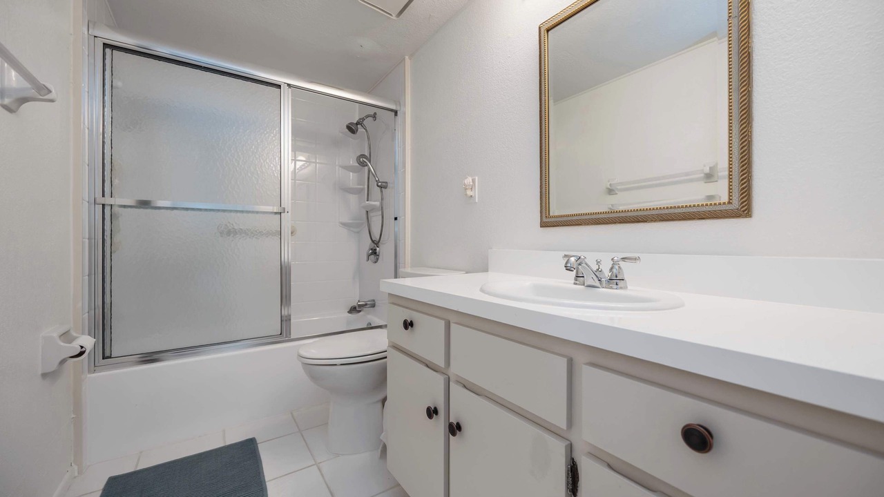 Photo of Bathroom in Burnt Store Marina