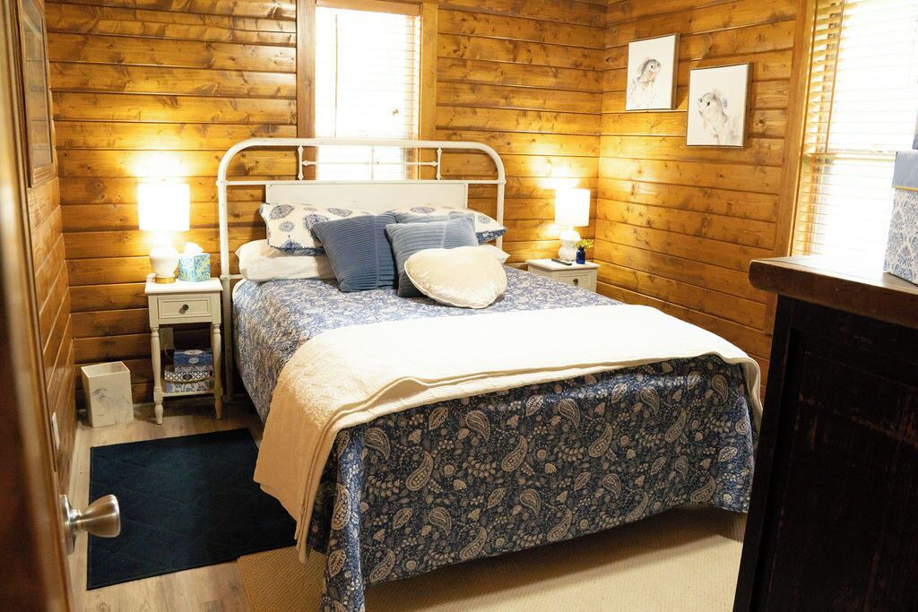 Photo of Bedroom in Karnack