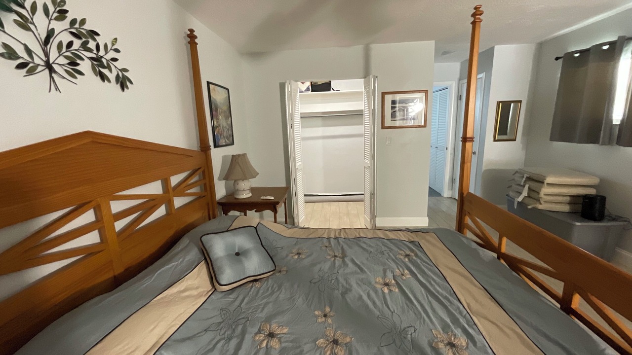 Photo of Bedroom in Pasadena On The Gulf