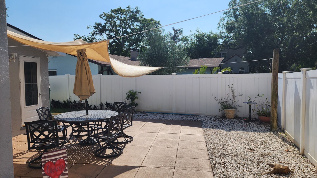 Photo of Outdoor in Pasadena On The Gulf
