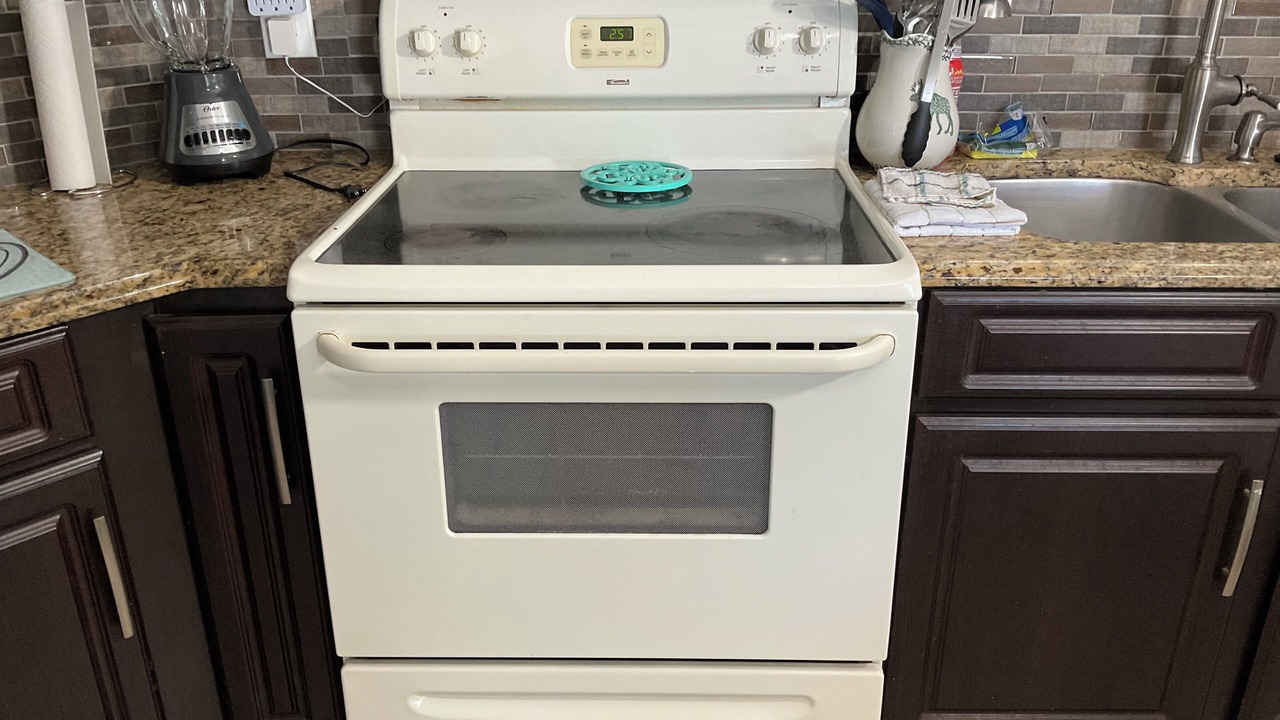 Photo of Kitchen in Pasadena On The Gulf