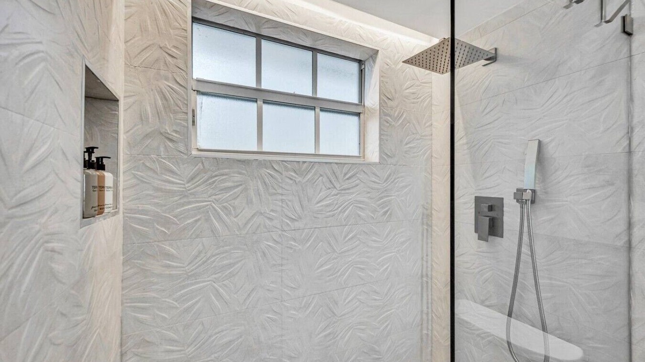 Photo of Bathroom in Plantation